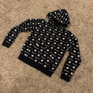 Champion YXL Hoodie
